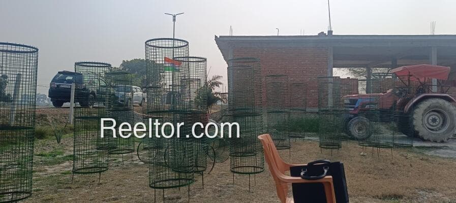 Plot For Sale In Mauganj