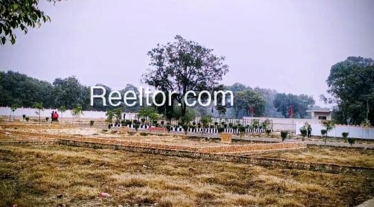 Available 3 Bhk In Noglo Laju