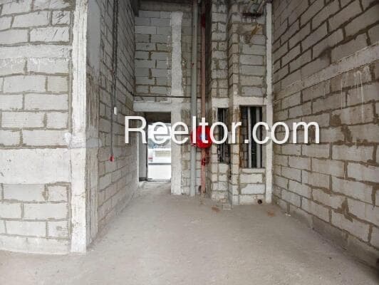 Available 3 Bhk In Laheri Bhamragad