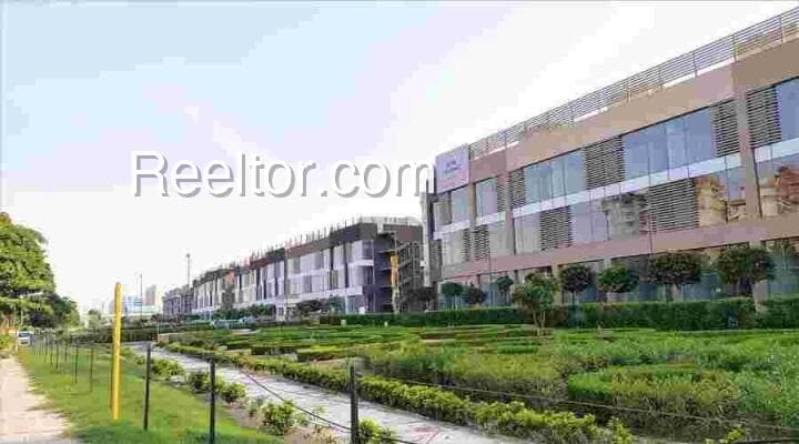 Buy 4 Bhk In Jakria Dinanagar