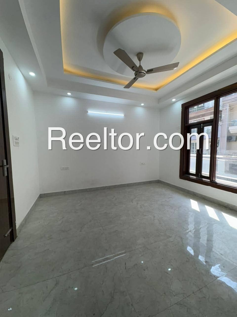 Available 3 Bhk In Kurmuna Chaurah