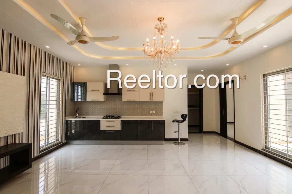 Villa For Sale In Ubhaon Belthara Road