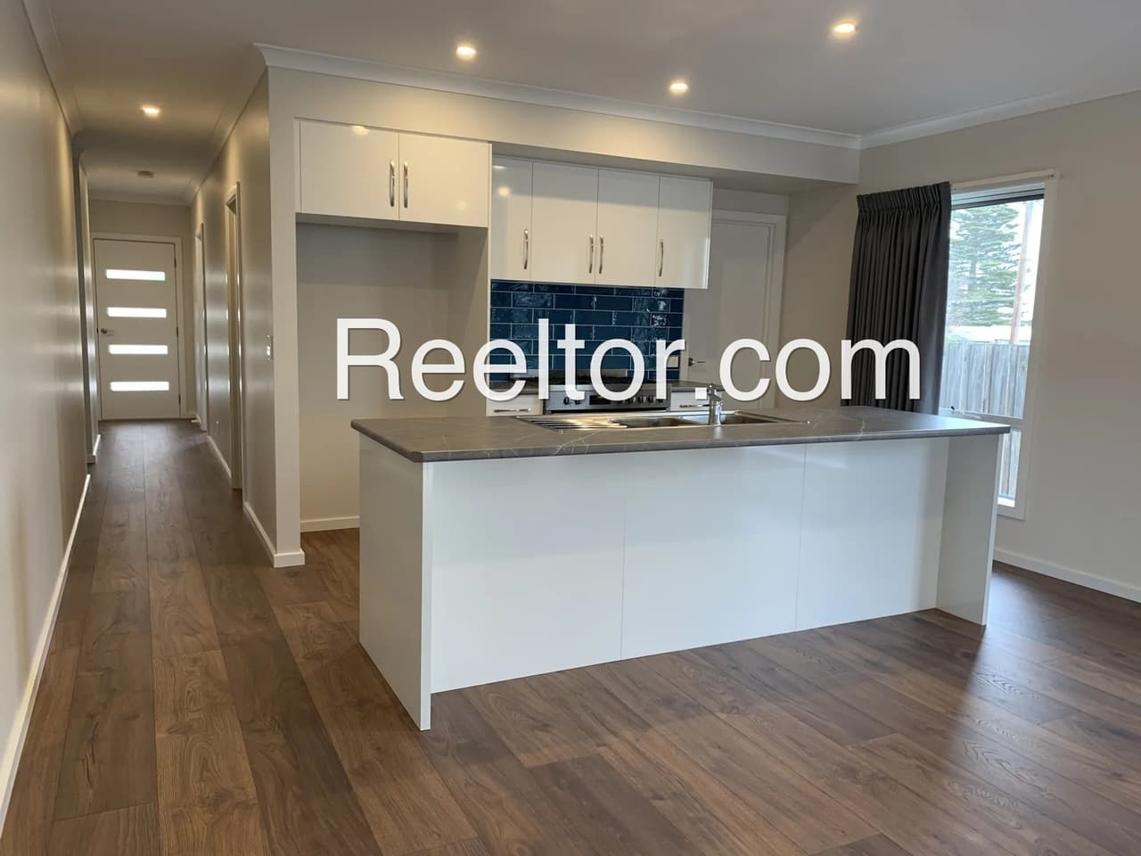 Villa For Sale In Turbi Gadraroad