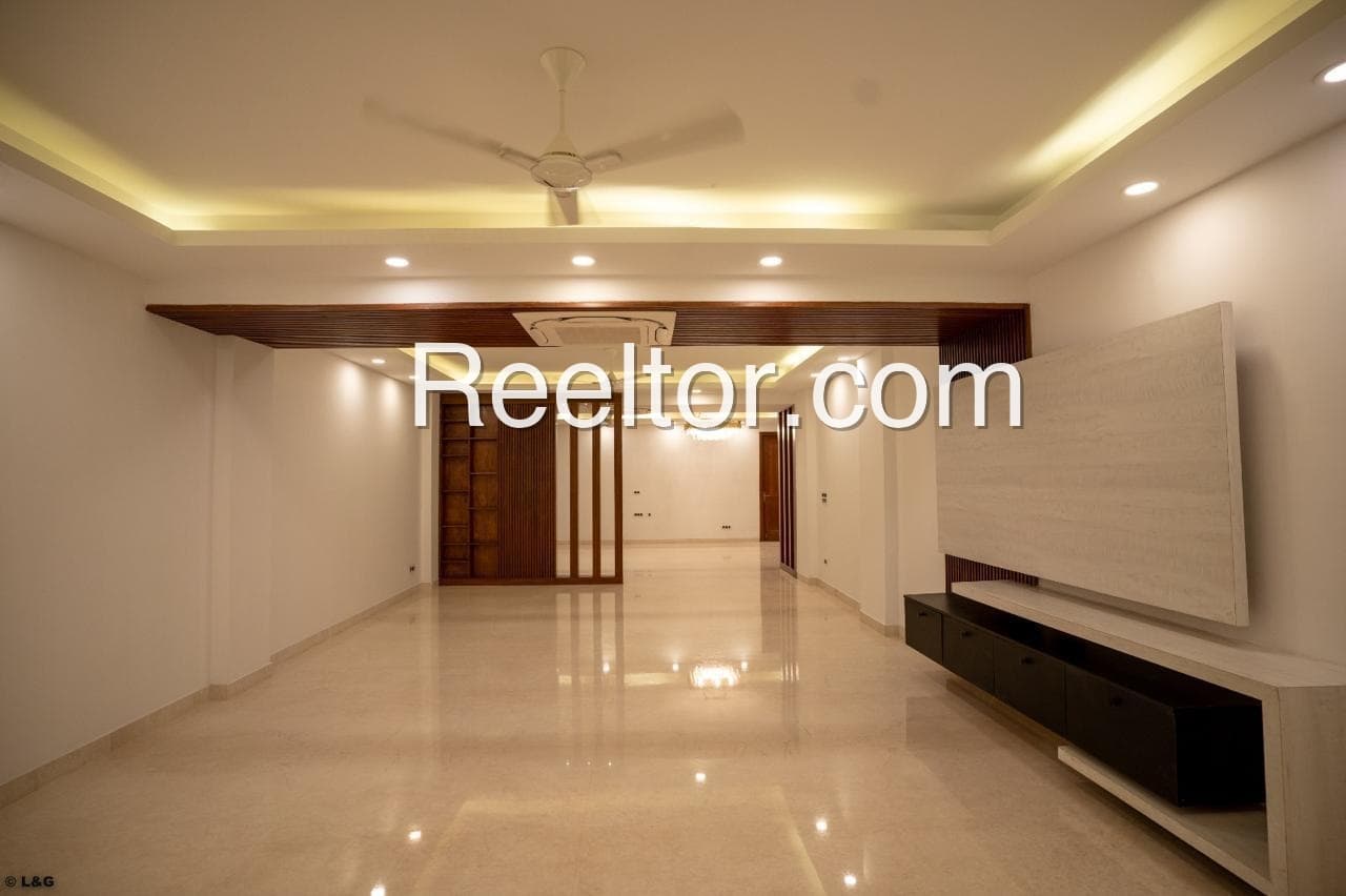 Find 3 Bhk In Centre Point For Rent Bomdila
