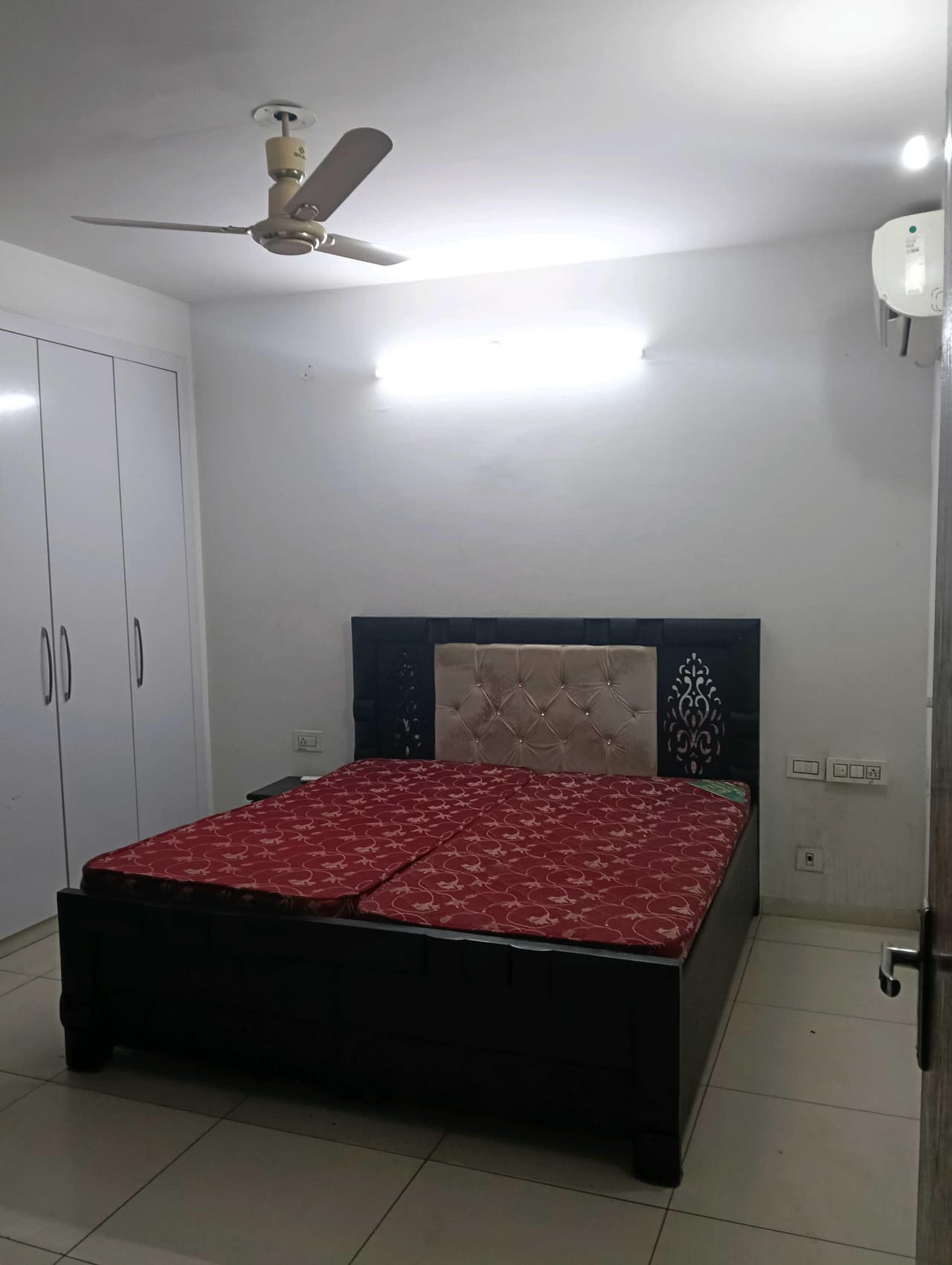 Find 1 Bhk Apartments In Shanti Kunj Apartments Shanti Kunj